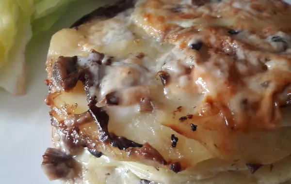 Rosaces de Pommes de Terre Forestière