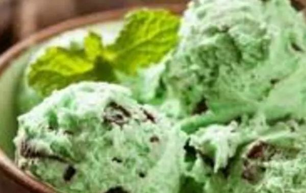 Crème Glacé à la menthe fraiche