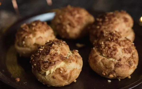 Choux fourrés à la mousse de foie gras