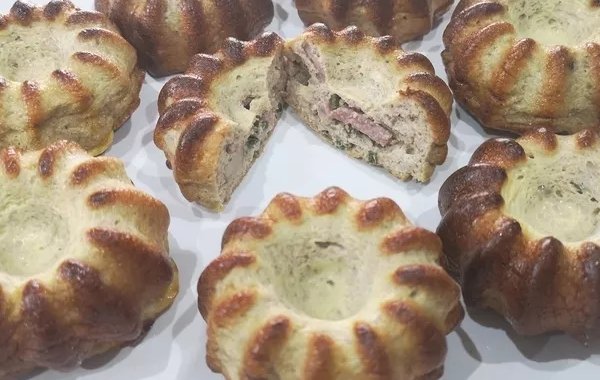 Moelleux de champignons aux lardons