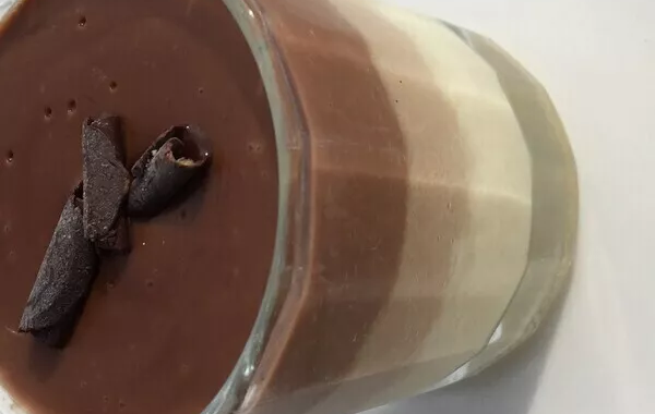 Crèmes desserts vanille, Carambar et chocolat