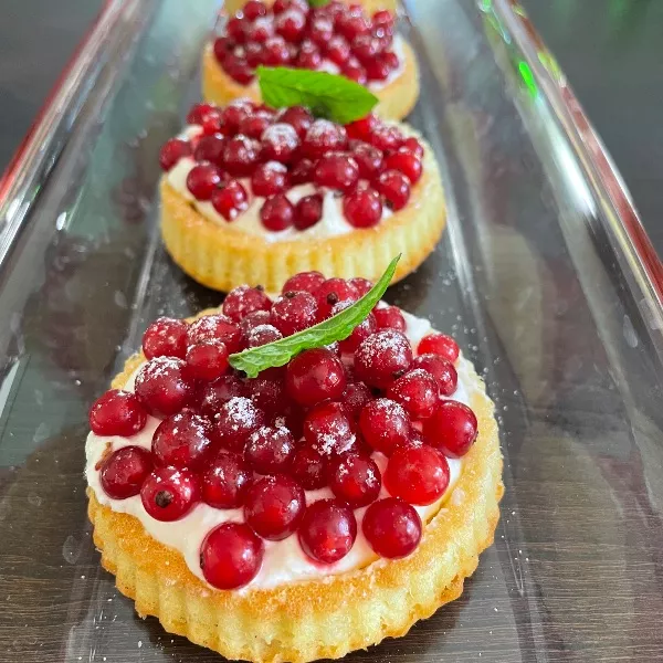 Tartelettes renversées aux groseilles
