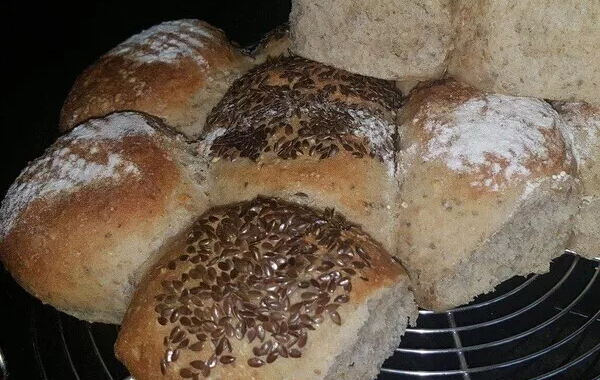 Pain santé aux graines de chia et graines de lin brun