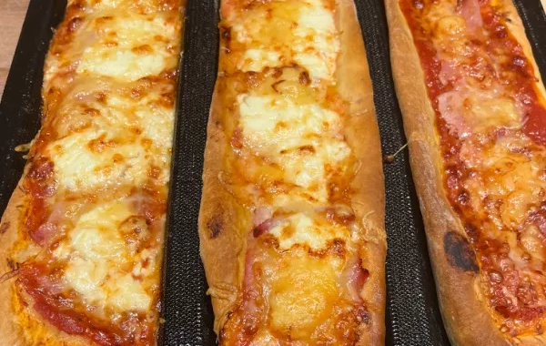 Pizza baguettes