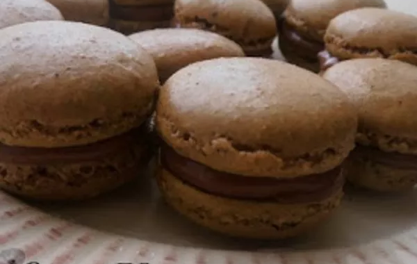 Macarons chocolat/café