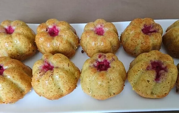 Charlottes moelleuses mascarpone-pistaches-framboises