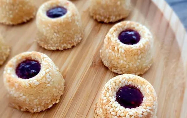 Biscuits au sésame façon volcans