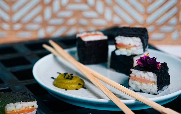 Makis cubes