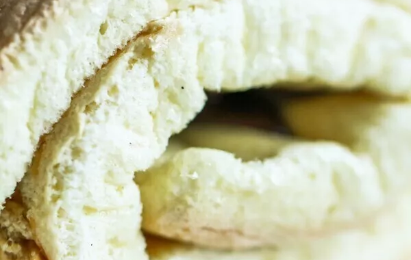 Biscuit/génoise aérien sans gluten (pour roulés, bûche et entremets)