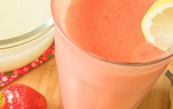 Smoothie fruité à base de petit lait