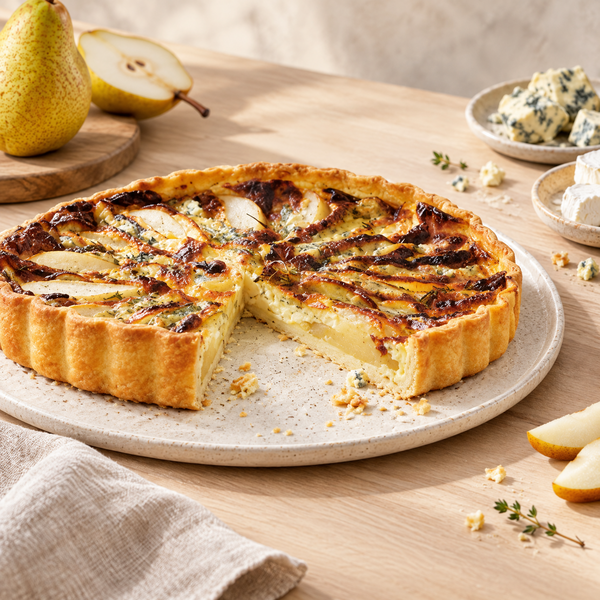 Tarte à la poire, au chèvre frais et à la fourme d'Ambert