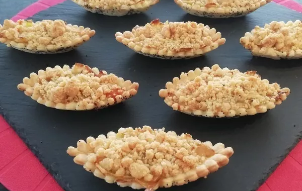 Barquette saumon poireaux et son crumble parmesan