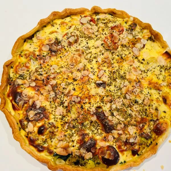 Tarte aux légumes d'été et Roquefort - Chez Nanou