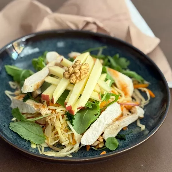 La salade estivale au poulet 