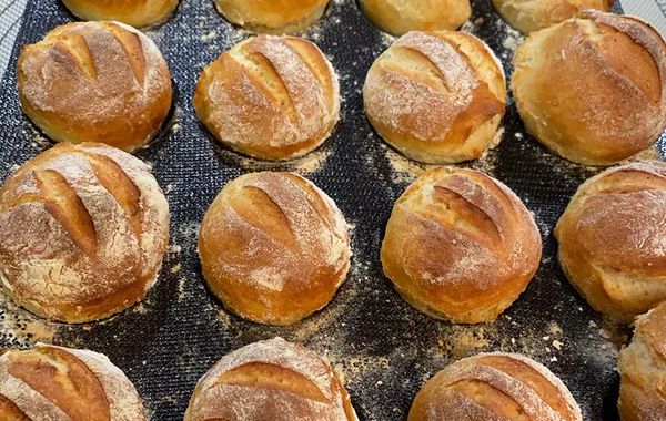 Petits pains de table