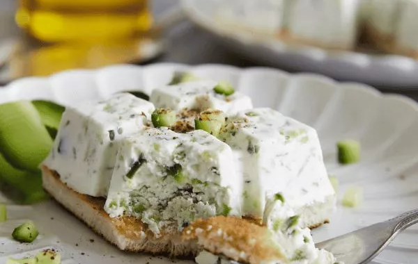Mousses au concombre et fromage de chèvre