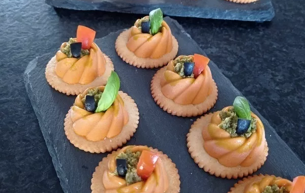 Mini spirale Panna Cotta pesto rosso