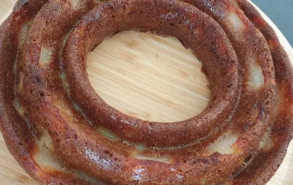 Quatre quarts aux pommes façon baba au rhum