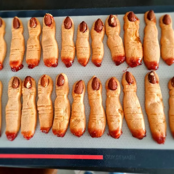 Doigts de sorcières 🧙‍♀️ 