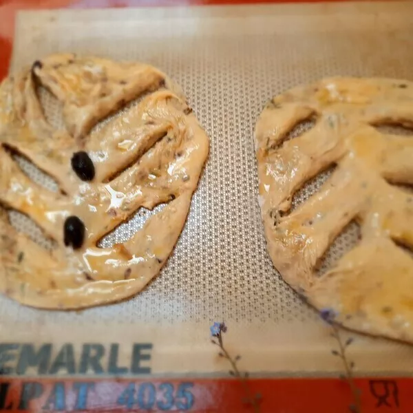 Fougasse oignons romarin
