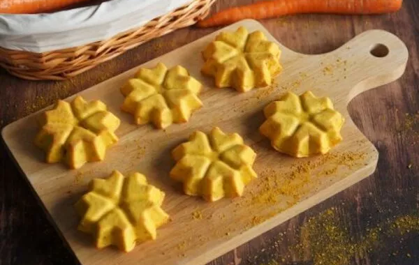 Petits flans aux carottes et curry