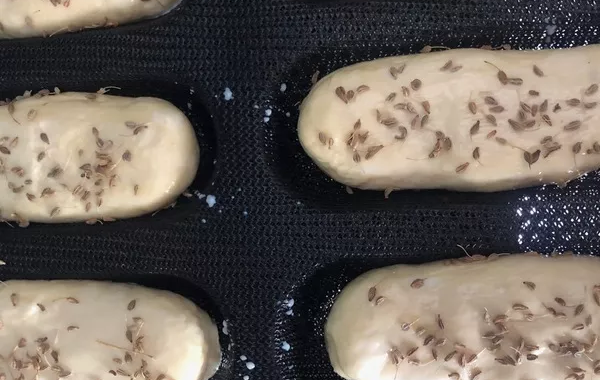 Pains navettes (recette by Karima EL MAKHLOUFI)