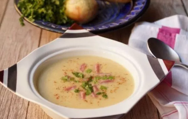 Soupe de panais et bacon à l'icookin