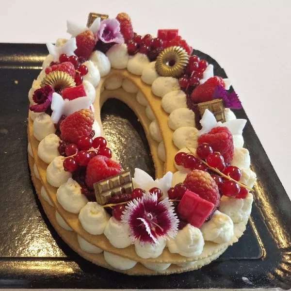 NUMBER CAKE