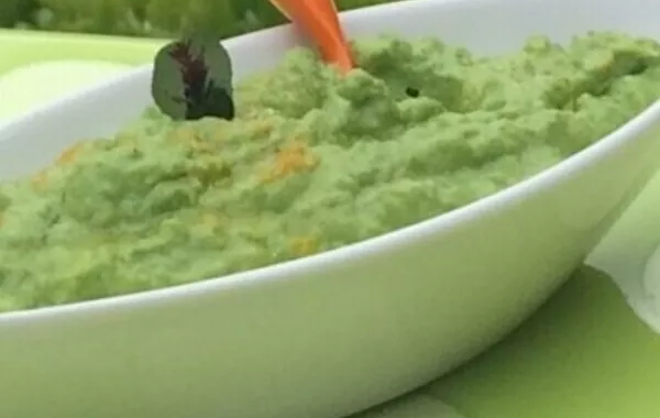 Mousseline de petits pois aux agrumes