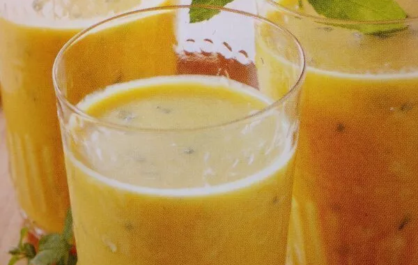 Lassi antioxydant à la menthe