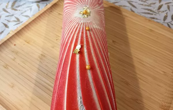 Bûche Framboises et nougat