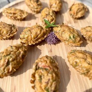 Petits cakes au thon, tomates confites et herbes - Chez Nanou