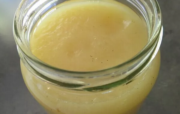 Compote pommes-poires-vanille