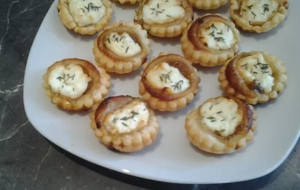 Mini quiches sucrées salées