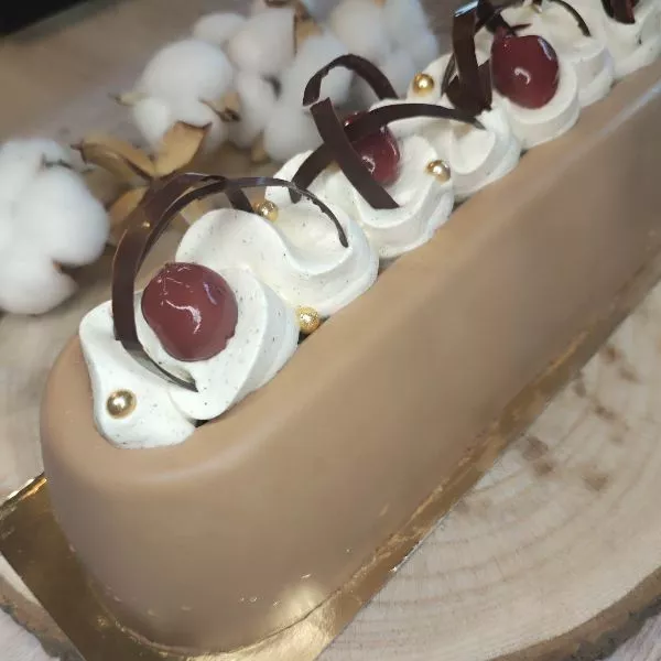 buche façon foret noire
