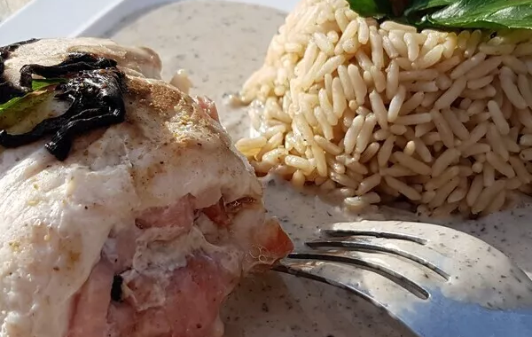 Paupiettes de dinde, sauce aux trompettes de la mort