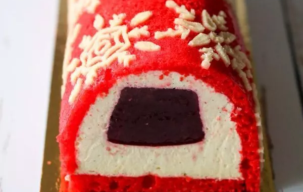 Bûche vanille fruits rouges - Noël -