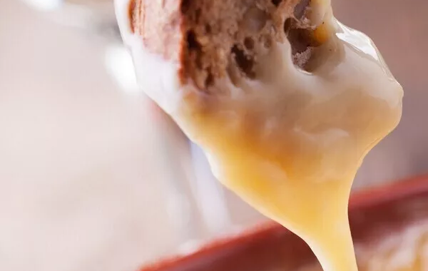 Fondue savoyarde du frère adaptée au cookin