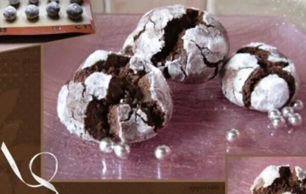 Biscuits craquelés au chocolat