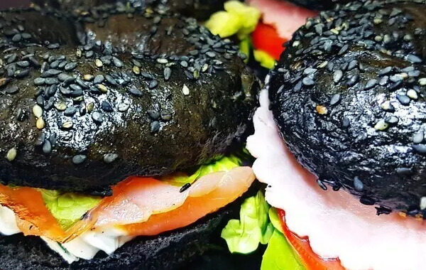 Black bagels
