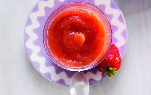 Compote pomme fraise-banane