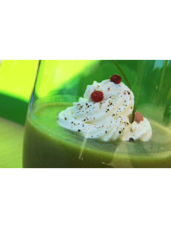 Velouté de fanes de radis