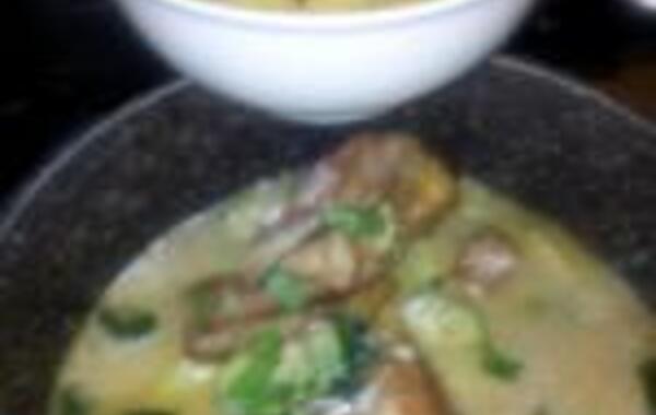 Tajine de poulet miel gingembre