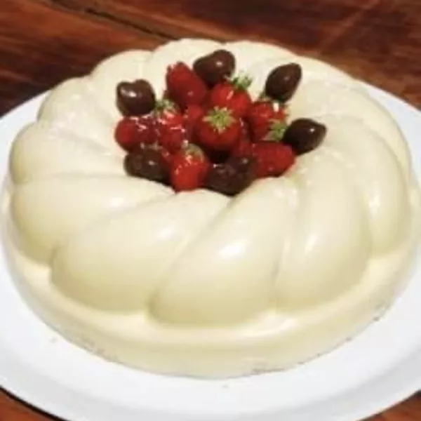 Fraisier rapide coque chocolat blanc 