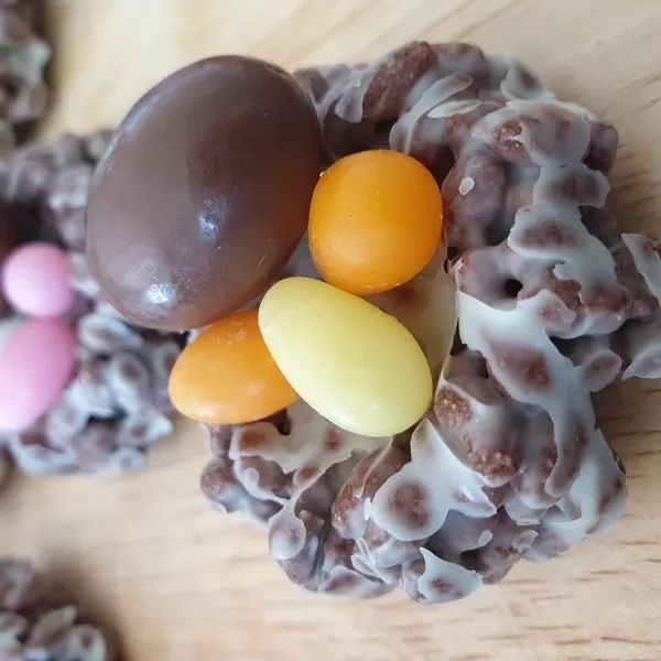 Mes petits nids de Pâques