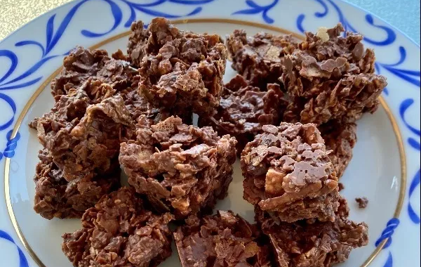 Petits cubes croustillants choco-noisette