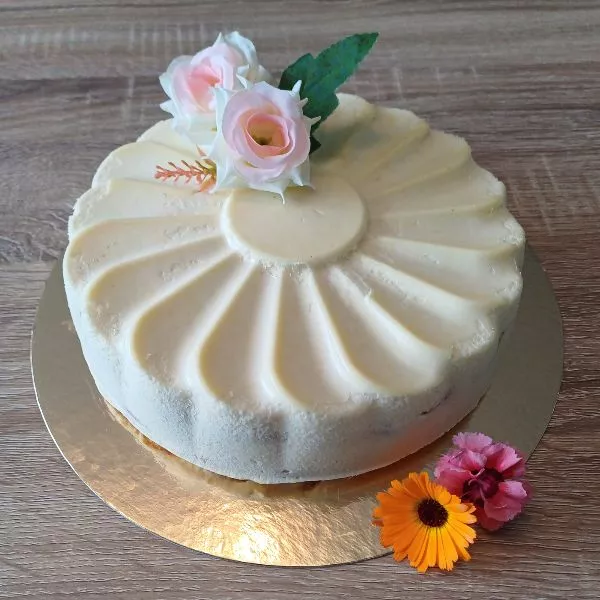 Entremet cassis vanille