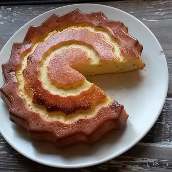 Gâteau aux amandes et à la pulpe d'orange