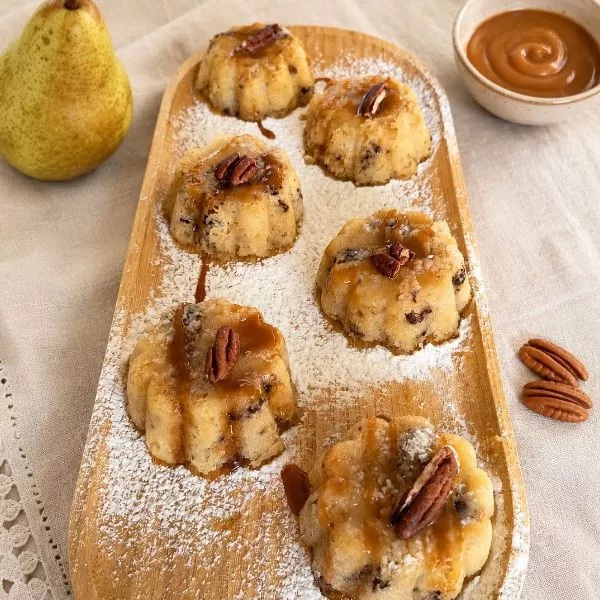 Gâteau poires et noix de pécan cuisson micro onde