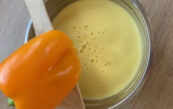 Velouté de poivrons jaunes